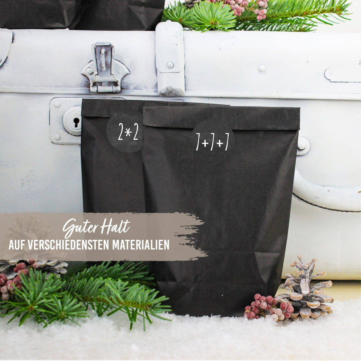 Adventszahlen für Adventskalender Matheaufgaben Schwarz