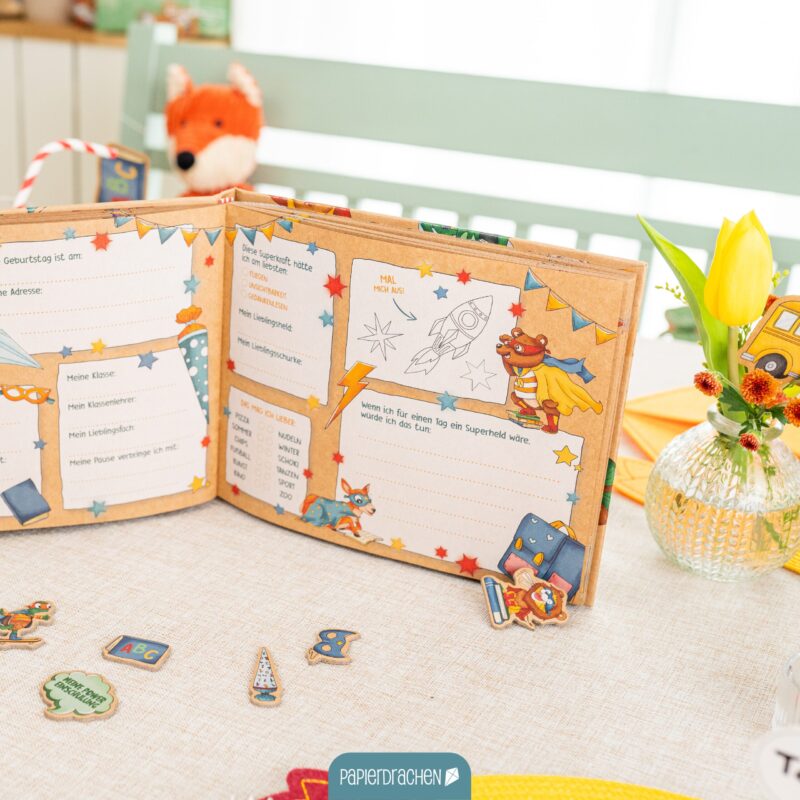 Freundebuch für Kinder in der Schule - Superheld