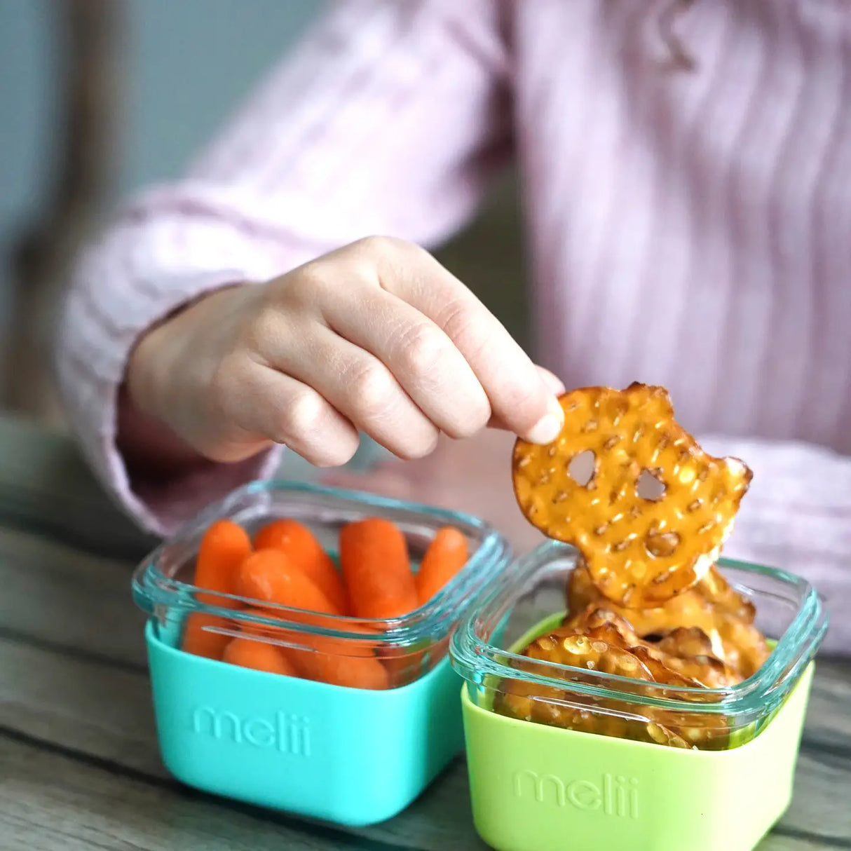 Melii Lebensmittelbehälterset aus Glas mit Silikonhülle Blau