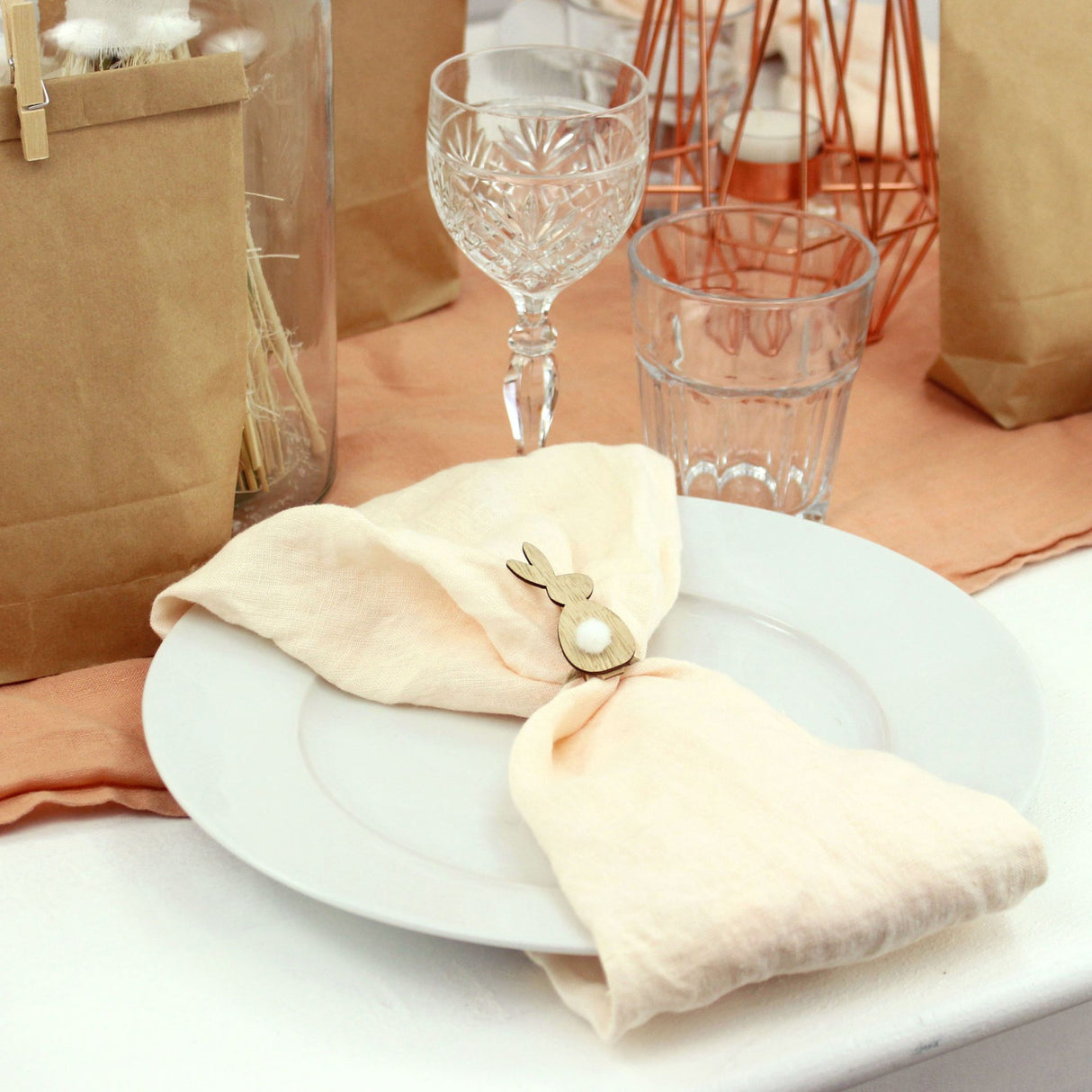 6 Oster Holzklammern