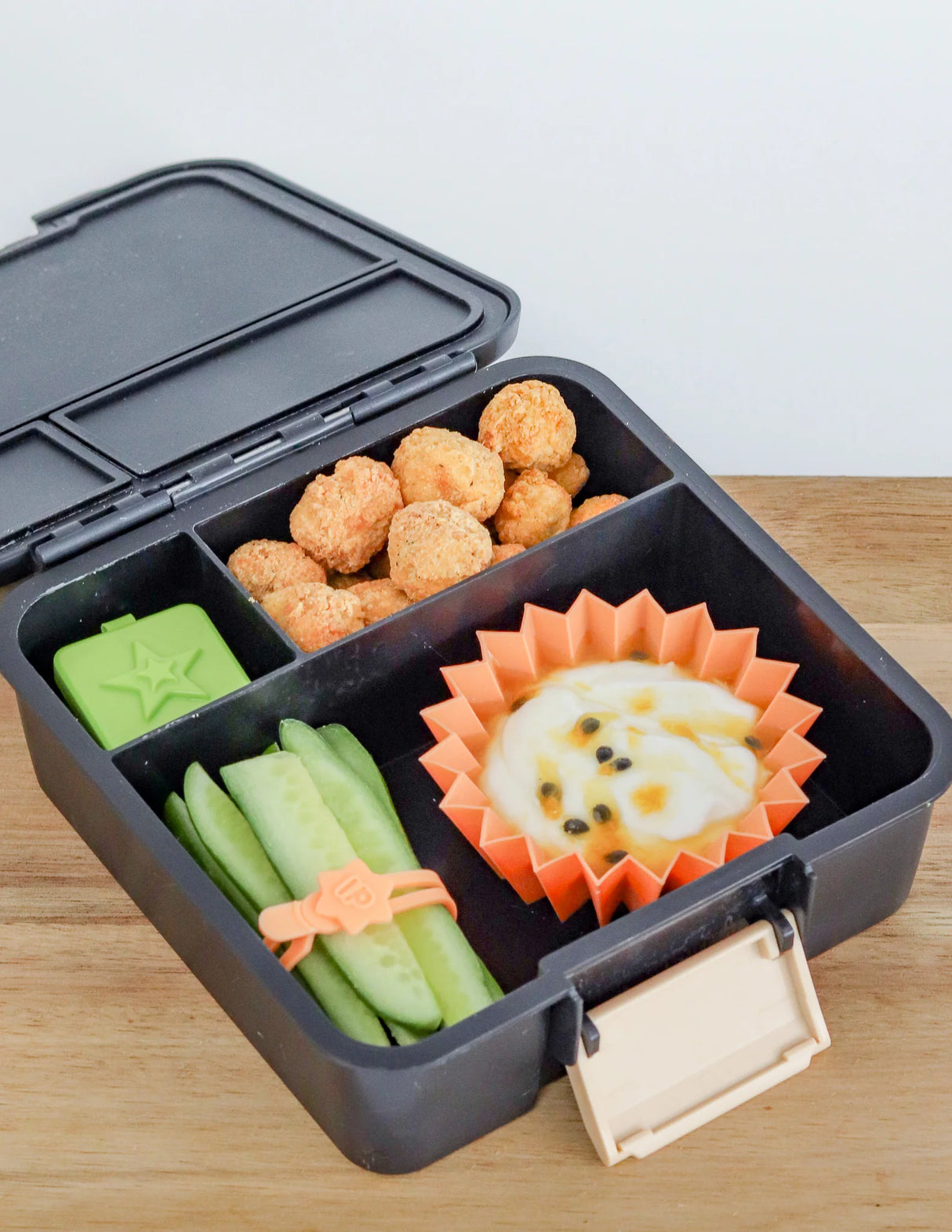 Silikonformen XL Lunch Punch Brights