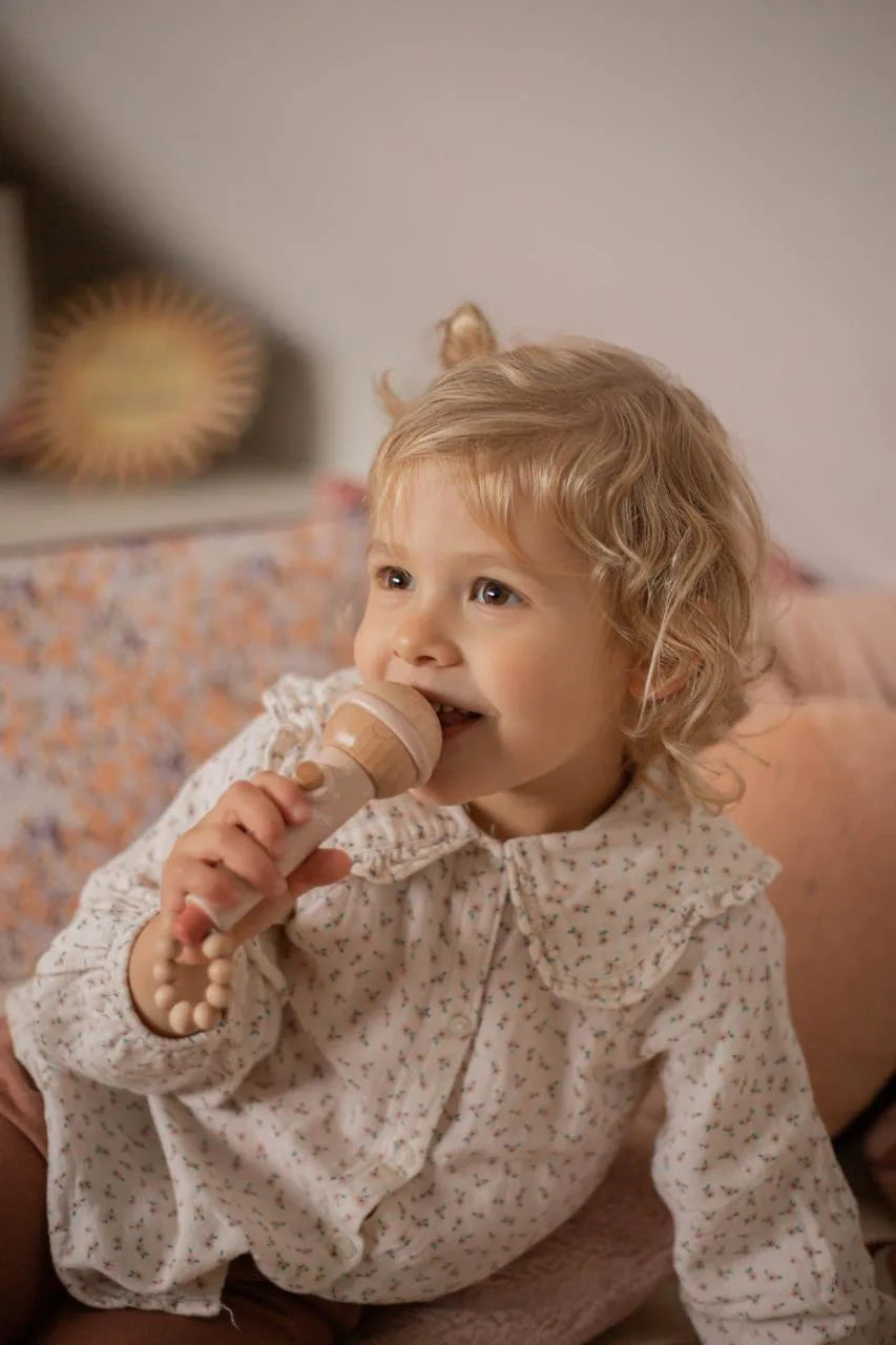 Label Label Mikrofon Nougat