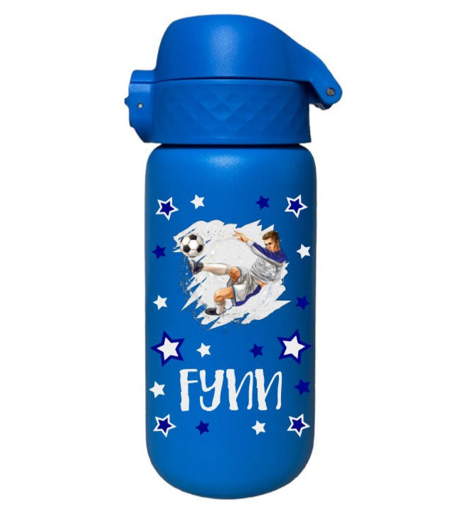 thermotrinkflasche blau, thermotrinkflasche kinder, thermotrinkflasche junge, thermosflasche, thermosflasche kinder, thermosflasche bedruckt, thermotrinkflasche bedruckt, thermotrinkflasche kinder beschriftet, thermotrinkflasche kinder kaufen, thermosflasche kinder kaufen, thermotrinkflasche fussball, thermosflasche fussball