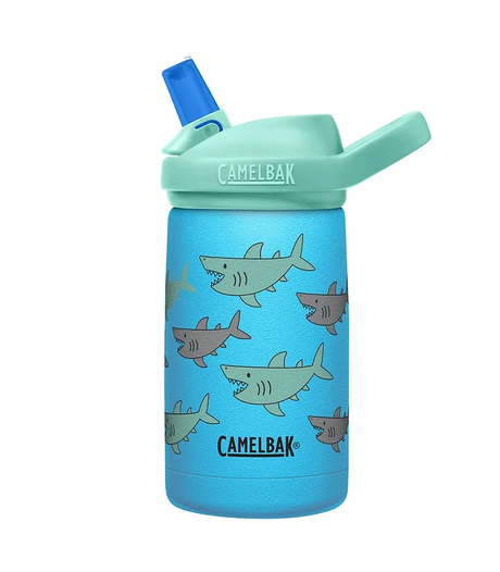 thermosflasche junge, thermosflasche junge personalisiert, thermosflasche junge kaufen, thermosflasche camelbak junge, thermosflasche camelbak hai, thermosflasche hai, thermosflasche haifisch, thermosflasche kinder haifisch personalisiert, thermosflasche camelbak kinder personalisiert, thermosflasche auslaufsicher, thermosflasche kinder auslaufsicher, thermosflasche kinder mit name, thermosflasche camelbak kids personalisiert