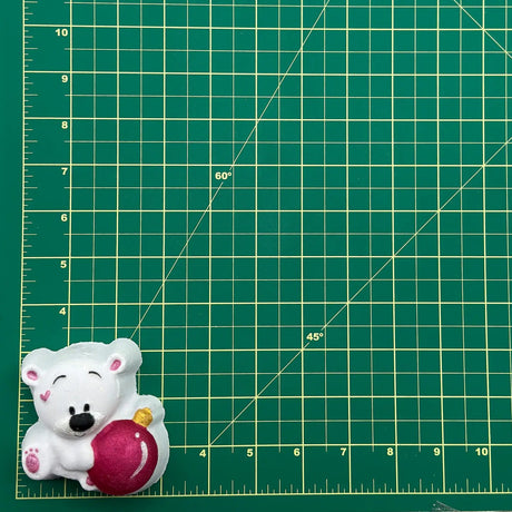 Badekugel handgemacht Weihnachten Bär mit Weihnachtskugel