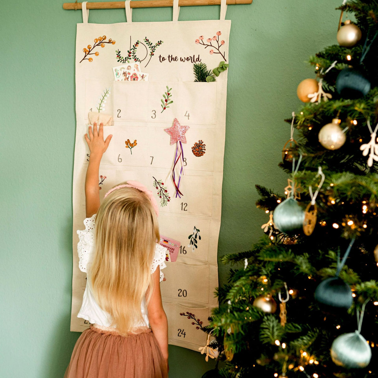 Adventskalender Wandteppich Joy