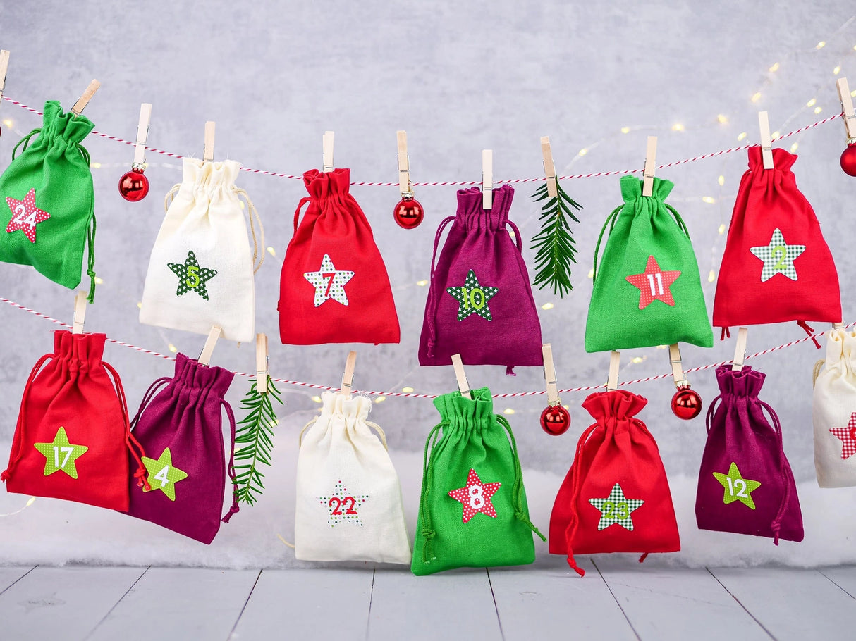 Adventskalender Stoffsäckchen Grün Rot