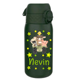 trinkflasche, trinkflasche kinder, trinkflasche kinder edelstahl, trinkflasche kinder edelstahl personalisiert, trinkflasche kinder ohne plastik, trinkflasche personalisiert, trinkflasche kinder personalisiert, trinkflasche junge, trinkflasche junge personalisiert, trinkflasche kinder auslaufsicher, kindergarten, schule, spielgruppe, trinkflasche bedruckt, trinkflasche beschriftet, trinkflasche mit bauernhoftiere, trinkflasche kinder dunkelgrün

