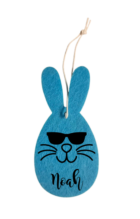 Osterhase mit Sonnenbrille aus Filz personalisierbar