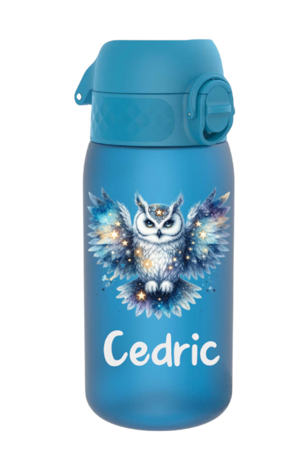 trinkflasche kinder, trinkflasche kinder personalisiert, trinkflasche kinder mit name, trinkflasche kinder auslaufsicher, trinkflasche kinder leicht, trinkflasche kinder blau, trinkflasche kinder bedruckt, trinkflasche kinder beschriftet, trinkflasche, trinkflasche junge,trinkflasche personalisiert, trinkflasche kaufen, trinkflasche kinder unterwegs, trinkflasche kinder kindergarten, trinkflasche kinder ohne strohhalm, trinkflasche kinder ab 3 Jahren, trinkflasche kinder kaufen, trinkflasche eule