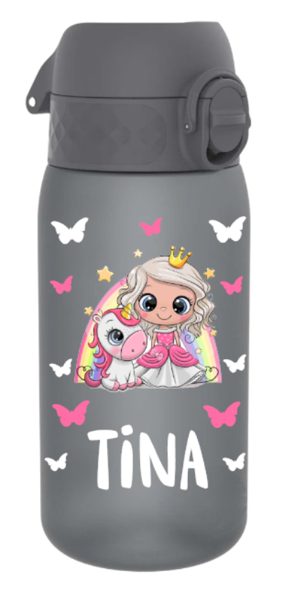 trinkflasche kinder, trinkflasche kinder personalisiert, trinkflasche kinder mit name, trinkflasche kinder auslaufsicher, trinkflasche kinder leicht, trinkflasche kinder grau,trinkflasche kinder bedruckt, trinkflasche kinder beschriftet, trinkflasche, trinkflasche mädchen,trinkflasche personalisiert, trinkflasche kaufen, trinkflasche kinder unterwegs, trinkflasche kinder kindergarten, trinkflasche kinder ohne strohhalm, trinkflasche kinder ab 3 Jahren,trinkflasche kinder kaufen,trinkflasche prinzessin