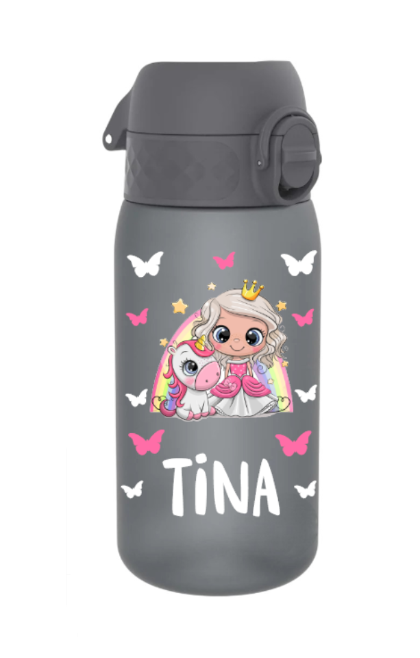 trinkflasche kinder, trinkflasche kinder personalisiert, trinkflasche kinder mit name, trinkflasche kinder auslaufsicher, trinkflasche kinder leicht, trinkflasche kinder grau,trinkflasche kinder bedruckt, trinkflasche kinder beschriftet, trinkflasche, trinkflasche mädchen,trinkflasche personalisiert, trinkflasche kaufen, trinkflasche kinder unterwegs, trinkflasche kinder kindergarten, trinkflasche kinder ohne strohhalm, trinkflasche kinder ab 3 Jahren,trinkflasche kinder kaufen,trinkflasche prinzessin