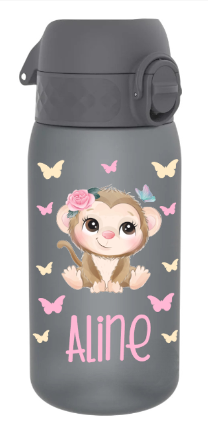 trinkflasche kinder, trinkflasche kinder personalisiert, trinkflasche kinder mit name, trinkflasche kinder auslaufsicher, trinkflasche kinder leicht, trinkflasche kinder grau,trinkflasche kinder bedruckt, trinkflasche kinder beschriftet, trinkflasche, trinkflasche mädchen,trinkflasche personalisiert, trinkflasche kaufen, trinkflasche kinder unterwegs, trinkflasche kinder kindergarten, trinkflasche kinder ohne strohhalm, trinkflasche kinder ab 3 Jahren,trinkflasche kinder kaufen,trinkflasche affe