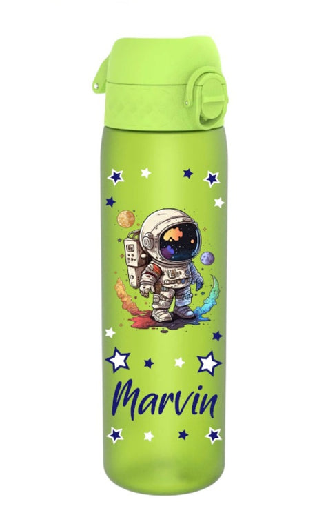 trinkflasche, trinkfasche kinder, trinkflasche personalisiert, trinkflasche bpa frei, trinkflasche sport, trinkflasche kinder personalisiert, trinkflasche auslaufsicher, wasserflasche, wasserflasche personalisiert, wasserflasche kinder, trinkflasche kinder kaufen, trinkflasche mit name, trinkflasche kinder mit name, trinkflasche grün, trinkflasche personalisiert astronaut, trinkflasche junge, trinkflasche kindergarten, trinkflasche schule, trinkflasche beschriftet, trinkflasche bedruckt, ohne strohhalm