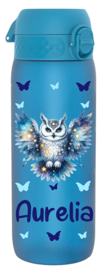 trinkflasche, sport trinkflasche, wasserflasche, trinkflasche personalisiert, sport trinkflasche personalisiert, wasserflasche personalisiert, trinkflasche auslaufsicher, trinkflasche mit name, trinfklasche kohlensäure, trinkflasche kaufen, trinkflasche personalisiert kinder, sport trinkflasche kinder kaufen, trinkflasche schule, trinkflasche bedruckt, trinkflasche beschriftet, trinkflasche blau, trinkflasche erwachsene, trinkflasche erwachsene personalisiert, mit motiv, eule, trinkflasche schweiz