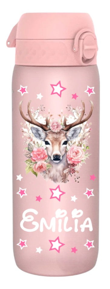 trinkflasche, sport trinkflasche, wasserflasche, trinkflasche personalisiert, sport trinkflasche personalisiert, wasserflasche personalisiert, trinkflasche auslaufsicher, trinkflasche mit name, trinfklasche kohlensäure, trinkflasche kaufen, trinkflasche personalisiert kinder, sport trinkflasche kinder kaufen, trinkflasche schule, trinkflasche bedruckt, trinkflasche beschriftet, trinkflasche rosa, trinkflasche erwachsene, trinkflasche erwachsene personalisiert, mit motiv, hirsch, trinkflasche schweiz