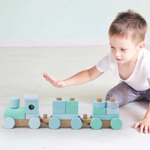 Holz Eisenbahn mit Steckformen Pastell Junge