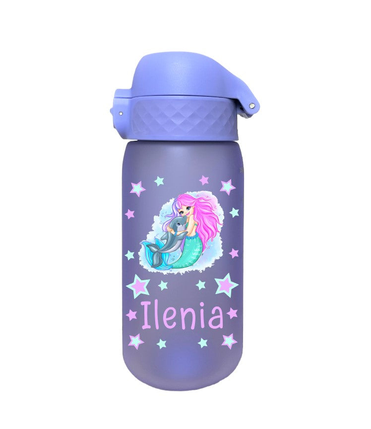 trinkflasche, trinkflasche kinder, trinkflasche personalisiert, trinkflasche kinder personalisiert, trinkflasche kaufen,trinkflasche auslaufsicher, trinkflasche kinder auslaufsicher, trinkflasche meerjungfrau,trinkflasche kinder meerjungfrau, trinkflasche kinder personalisiert meerjungfrau, trinkflasche kinder violett, trinkflasche kaufen, trinkflasche kinder ohne strohhalm, trinkflasche kinder bedruckt, trinkflasche kinder beschriftet, trinkflasche beschriftet, trinkflasche bedruckt