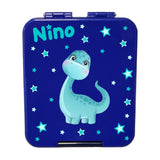 znünibox dino, lunchbox dino, brotdose dino, znünibox junge personalisiert, lunchbox junge personalisiert, brotdose junge personalisiert, znünibox kinder kaufen schweiz, lunchbox kinder kaufen schweiz, brotdose kinder kaufen schweiz, znünibox  mit name personalisiert, lunchbox mit name personalisiert, brotodose mit name personalisiert, baurelia box, baurelia box midi dunkelblau